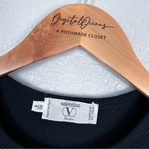 Vintage VALENTINO 100% Wool Floral Velvet Sweater, Black 6 - Designer, Italian - Picture 2 of 10